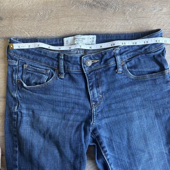Abercrombie and Fitch Women's Size 6 / 28 Jeans A&F Skinny Raw Edge Capri Crop - Picture 6 of 14